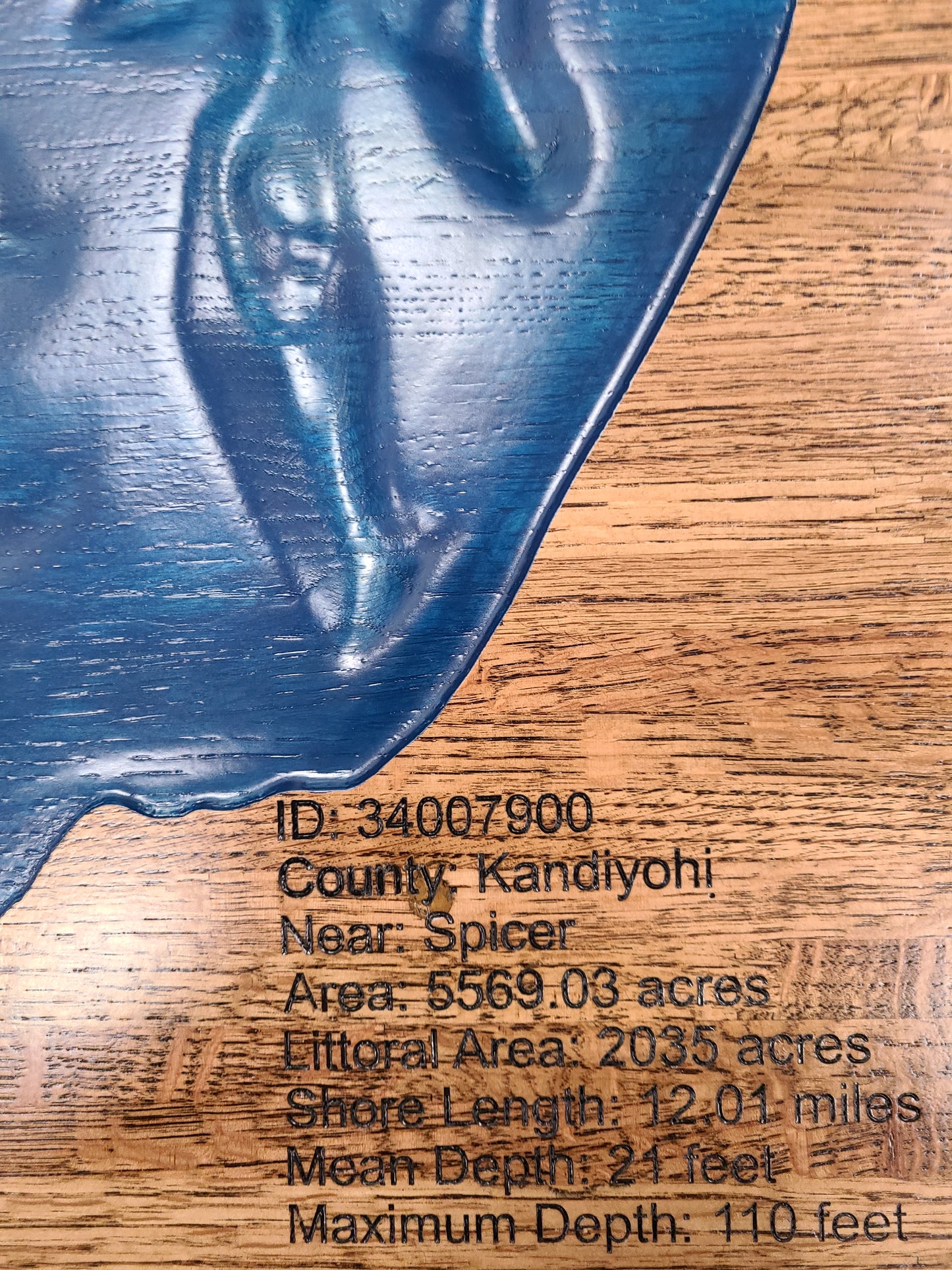 Green Lake 3D Wood Map - Solid Red Oak 24"x24"